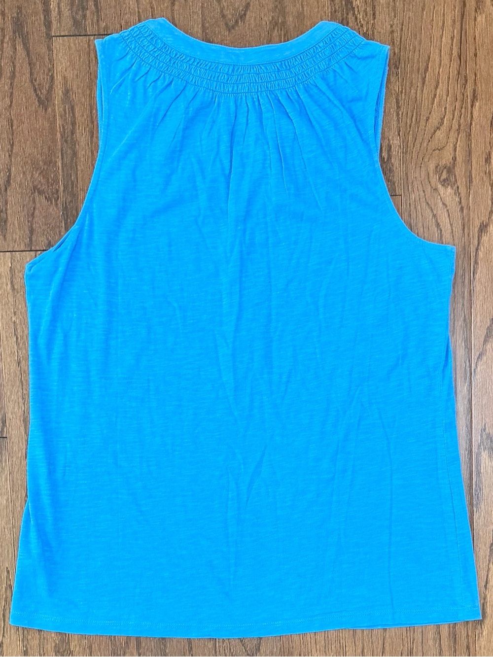 Lilly Pulitzer Bright Blue Sleeveless Essie Tank Top Smocked Henley Size Large - Picture 6 of 9